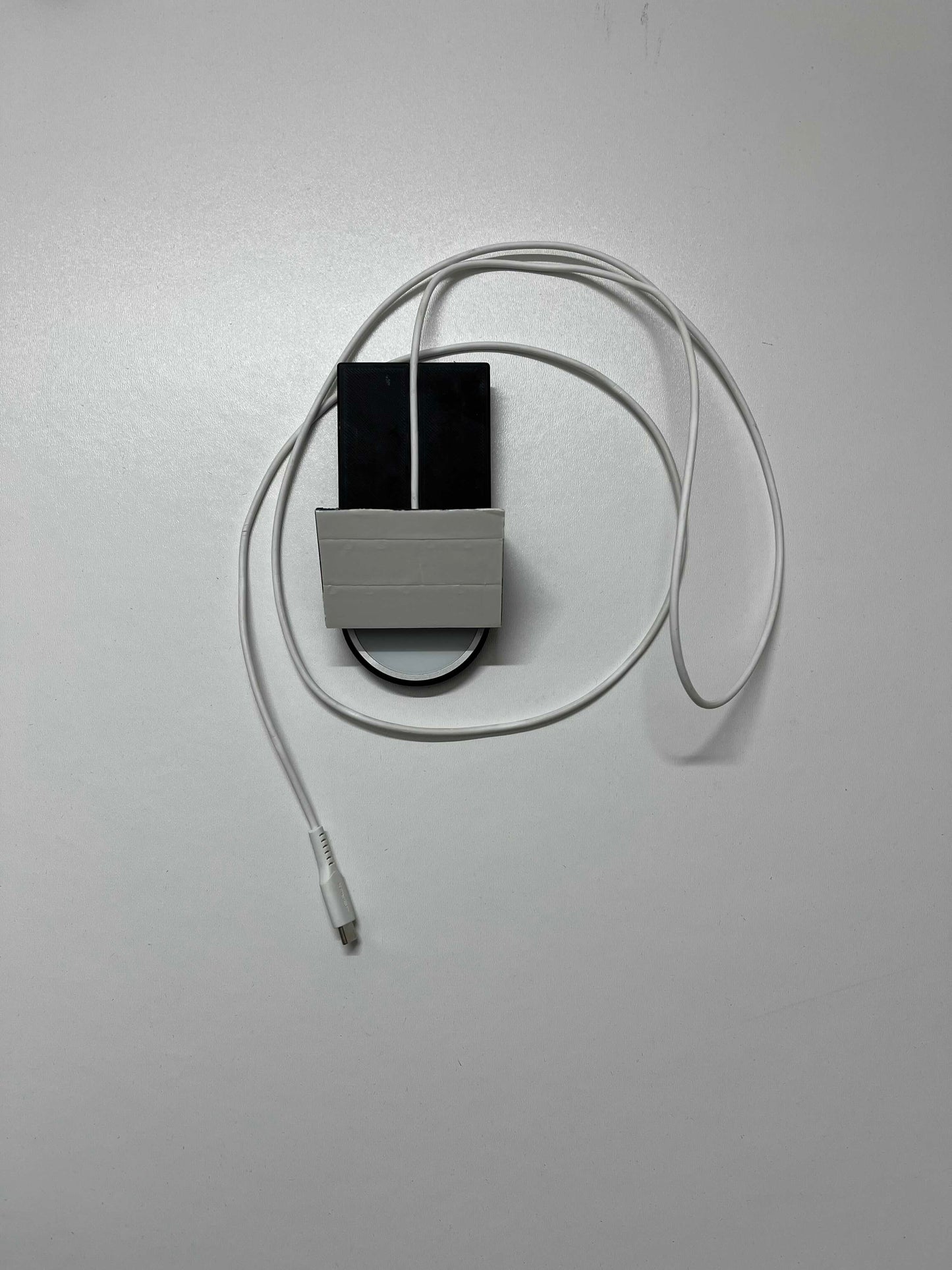 Chargeur à induction flottant