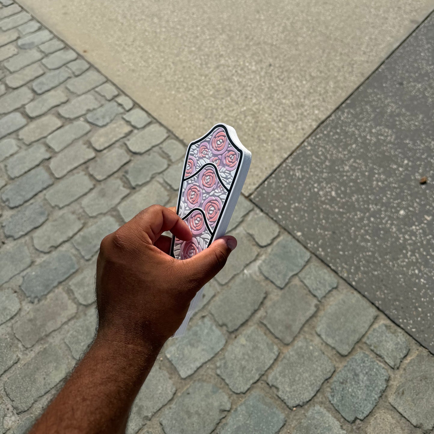 Éventail UV en dentelle