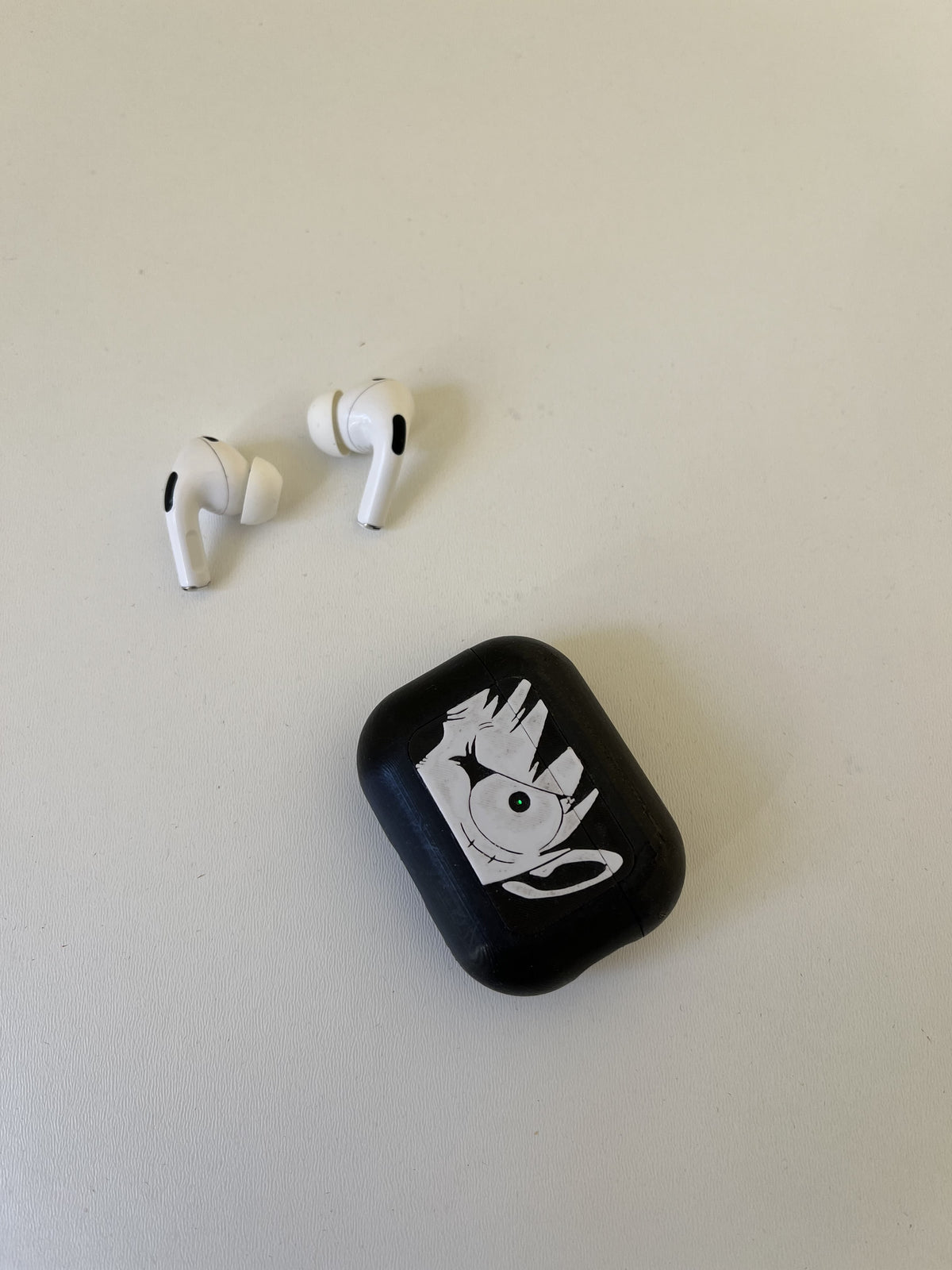 AirPods Pro 2 Case - Mugiwara Luffy