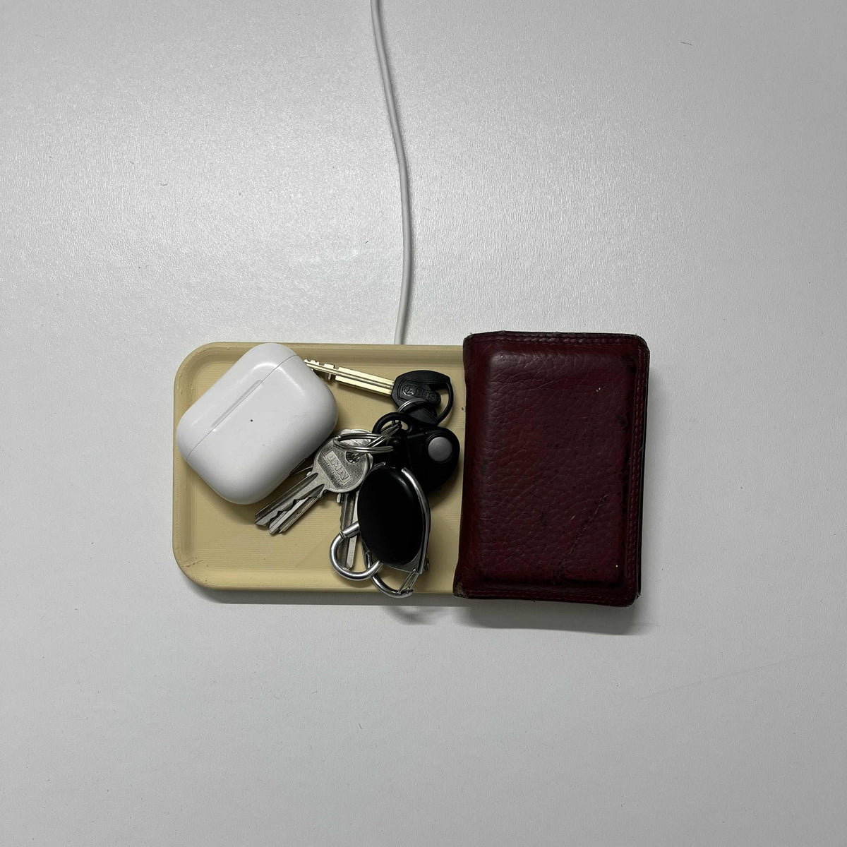 Support minimaliste avec wireless charging